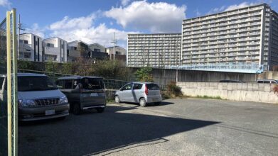 老犬介護ホームメロー_駐車場